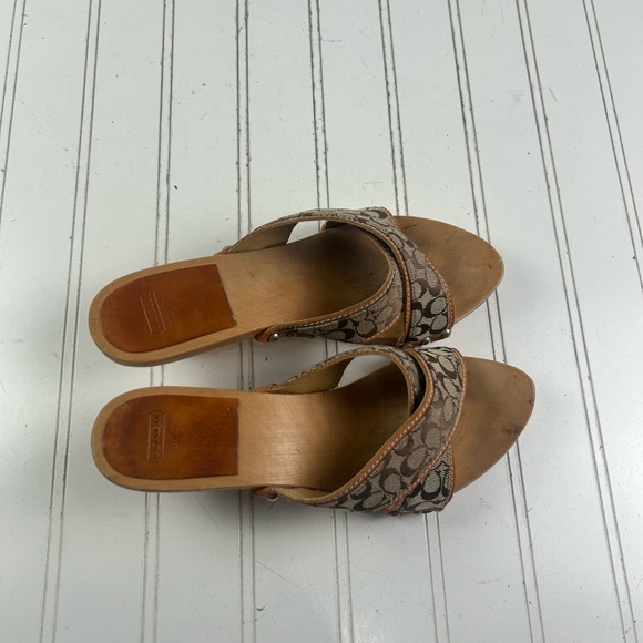 Coach Sharon Tan Brown Wooden Kitten Heel Clogs Vintage Y2K Women’s Size 6 - Picture 8 of 11